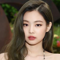 Foto do artista JENNIE
