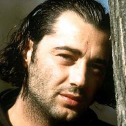 Mi Ami Davvero - Luca Carboni - CIFRA CLUB