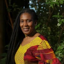 Foto do artista Naty Martins