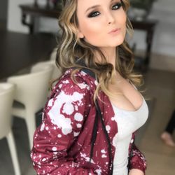 Foto do artista Larissa Manoela