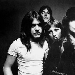 Foto do artista AC/DC