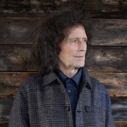 Foto do artista Gilbert O'Sullivan
