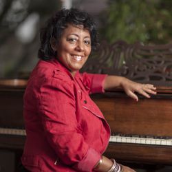 Foto do artista Evinha