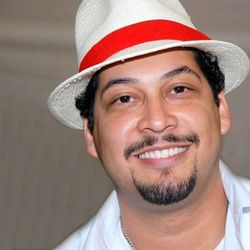 Foto do artista René Sobral