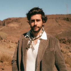 Foto do artista Álvaro Soler