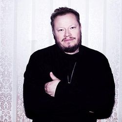 Foto do artista Leonel García