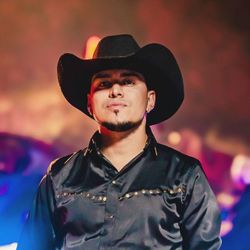 Foto do artista Yeison Jimenez