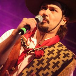 Foto do artista Marcelo Oliveira