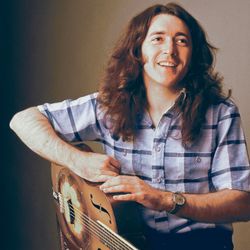 Foto do artista Rory Gallagher