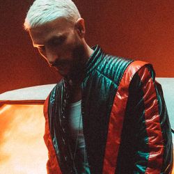 Foto do artista JP Cooper