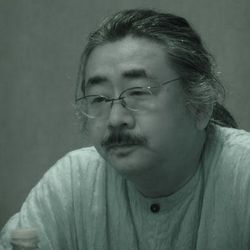 Foto do artista Nobuo Uematsu