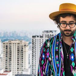 Foto do artista Zeeba