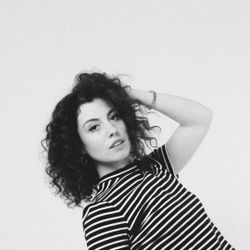 Foto do artista Sara Diamond