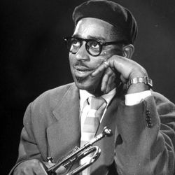 Foto do artista Dizzy Gillespie