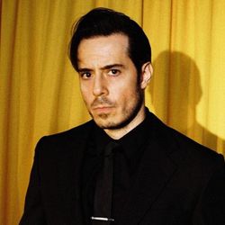 Foto do artista José Madero
