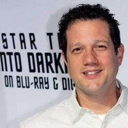 Foto do artista Michael Giacchino