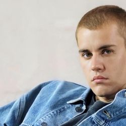 Peaches (feat. Daniel Caesar & Giveon) - Justin Bieber - Cifra Club