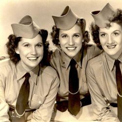 Foto do artista The Andrews Sisters