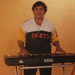 Foto do artista Rodolfo Aicardi