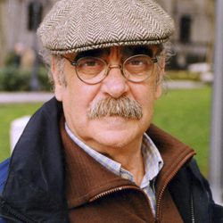 Foto do artista José Antonio Labordeta