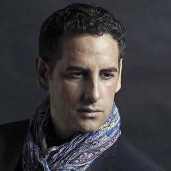 Foto do artista Juan Diego Florez