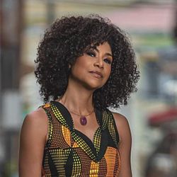 Foto do artista Tanya St-Val