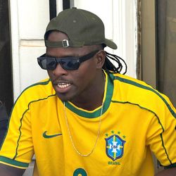 Foto do artista Chito Kaharam