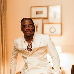 Foto do artista Stonebwoy