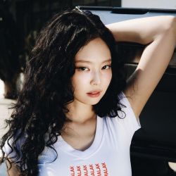 Foto do artista JENNIE