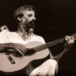 Foto do artista Luiz Henrique Rosa