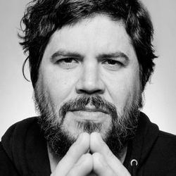 Foto do artista Santiago Motorizado