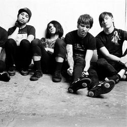 Foto do artista From First To Last