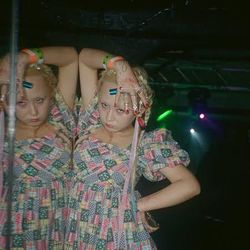 Foto do artista Alice Longyu Gao