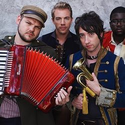 Foto do artista Plain White T's