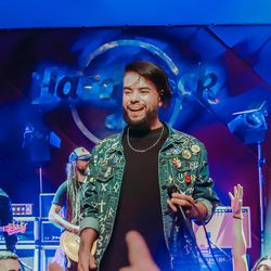 Foto do artista Mauro Henrique