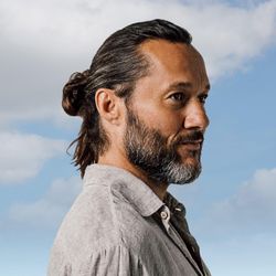 Foto do artista Diego Torres