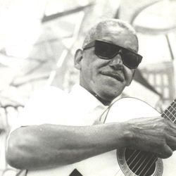 Foto do artista Cartola