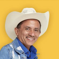 Foto do artista Manoel Gomes