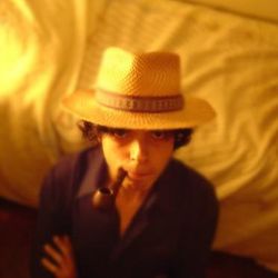 Foto do artista Yoñlu