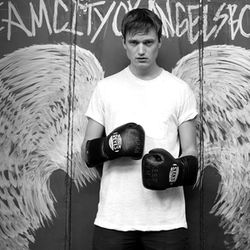 Foto do artista Adrian Lux