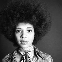 Foto do artista Betty Davis