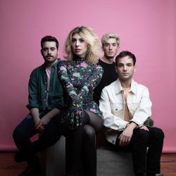Foto do artista Charly Bliss