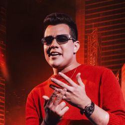 Foto do artista Vitor Fernandes