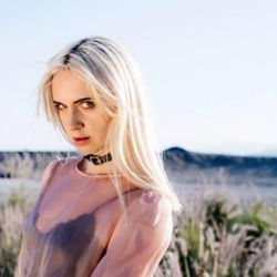 Foto do artista MØ