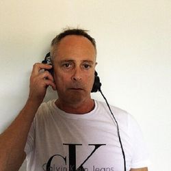 Foto do artista DJ Lamberto