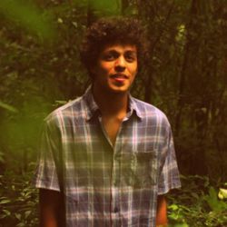 Foto do artista Leo Middea