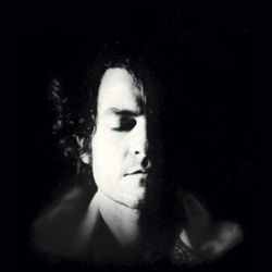 Foto do artista Mathieu Chedid
