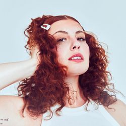 Foto do artista Sara Diamond