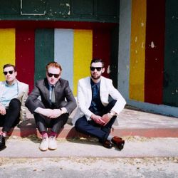 Foto do artista Two Door Cinema Club