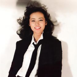 Foto do artista Miki Matsubara